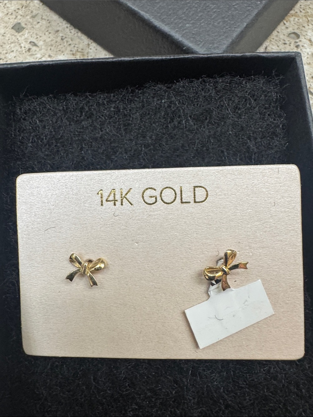 14K Gold Bow Stud Earrings - Elegant Yellow Gold